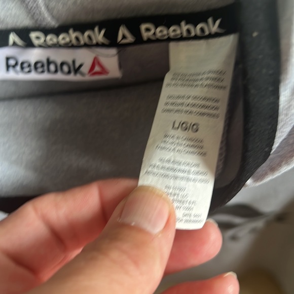 Lightweight sweatshirt worn a few times. Out with the old in with the new. - Picture 2 of 3